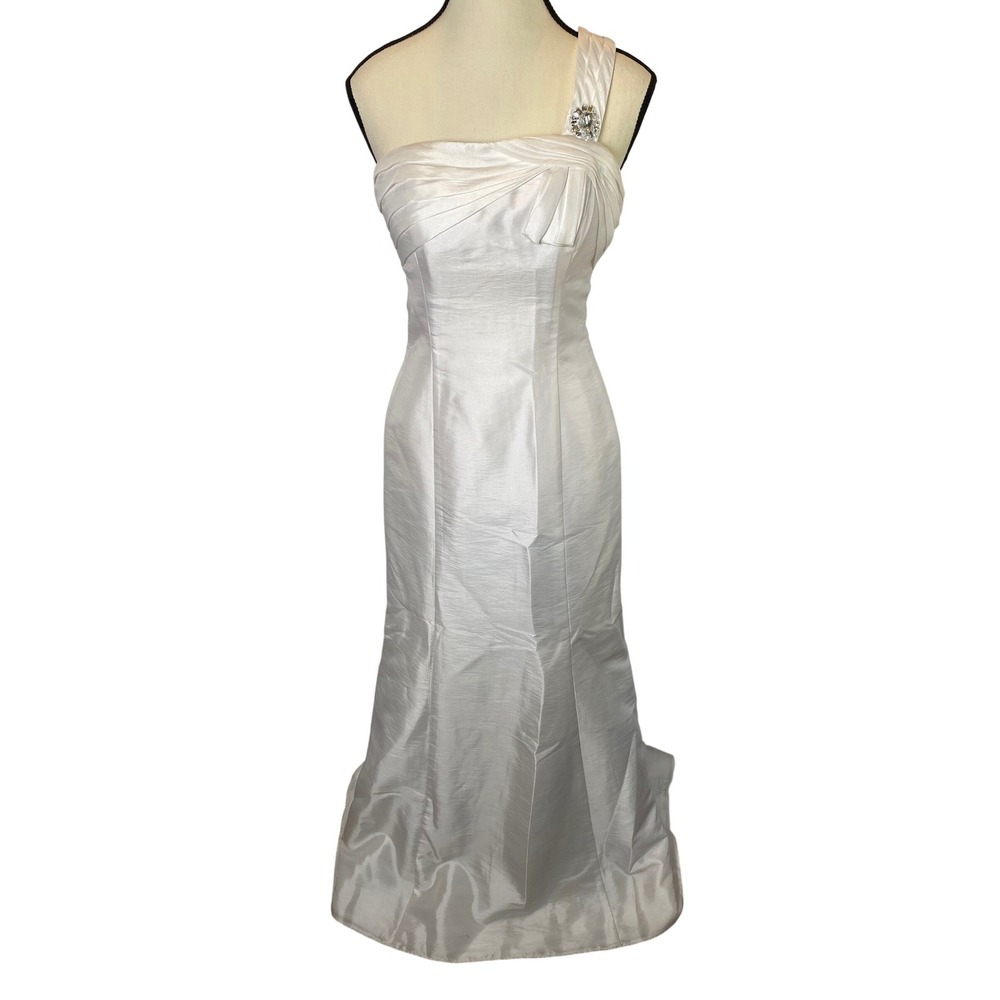 Modern Maids Collection White One Shoulder Dress Ruched Embellished Gown Size‎ 8
